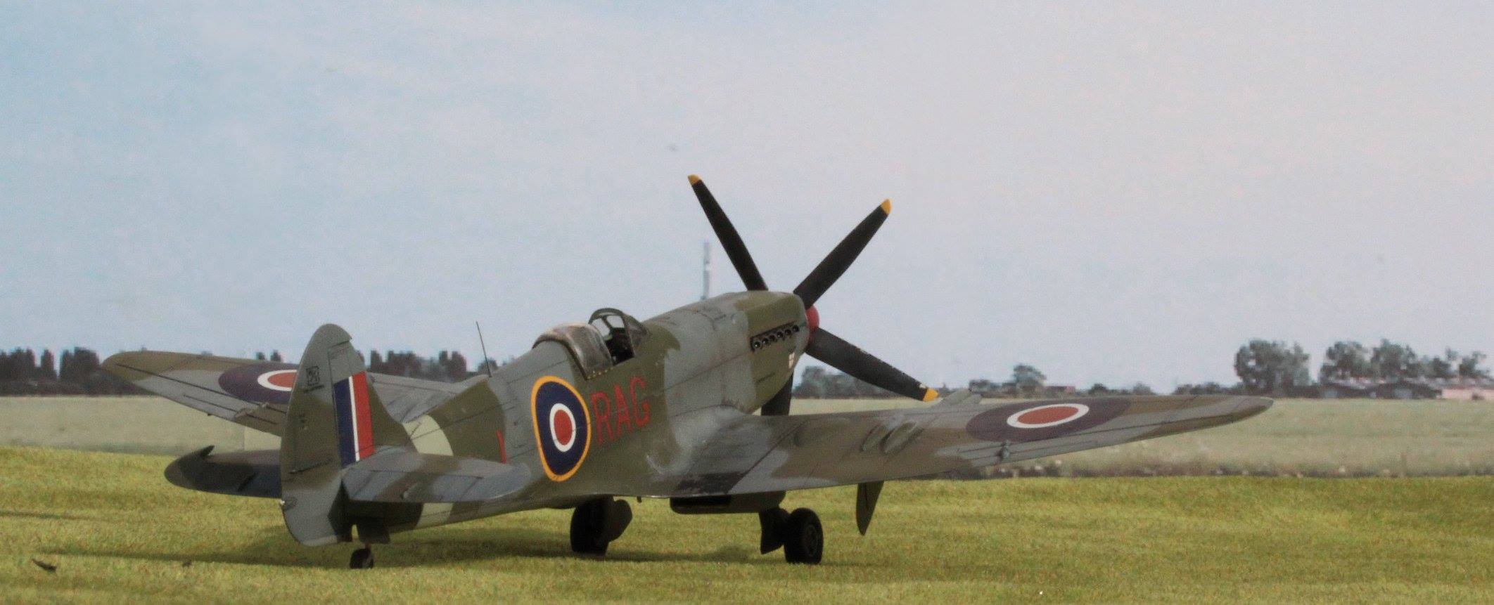 Spitfire F Mk 21 of 600 Squadron (County of London) RAuxAF, Biggin Hill, 1947. Airfix kit-bash in 1/48th scale.
