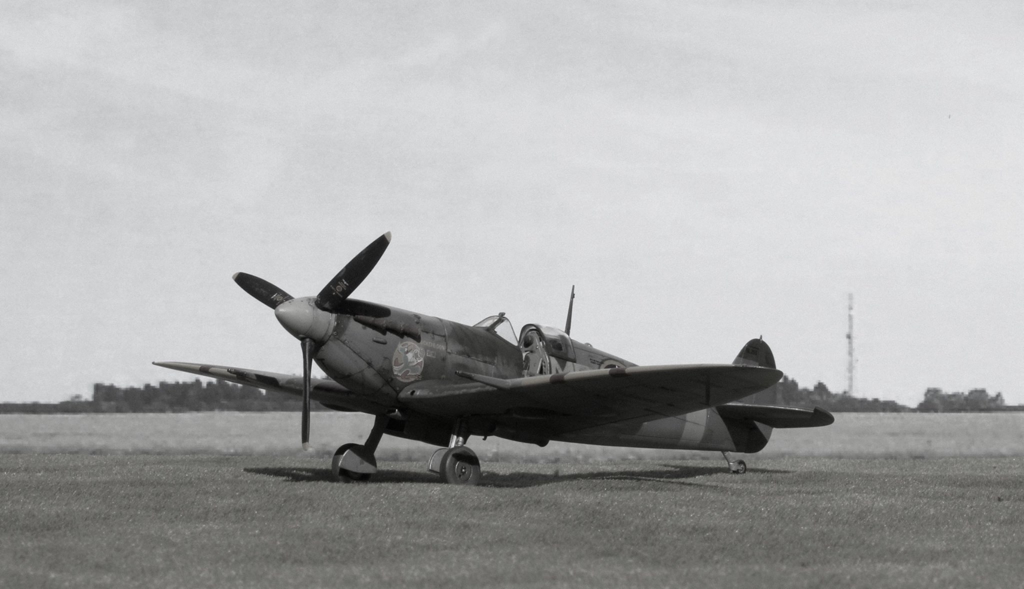 Spitfire Mk.Vb BL255 flown by Don Gentile 336th Fighter Squadron, 4th Fighter Group, USAAF at Debden August 1942