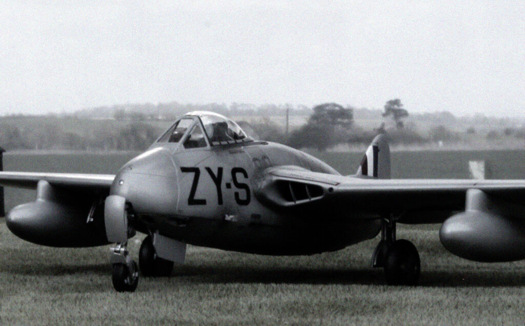de Havilland Vampire F.3. Airfix, 1/48th scale.