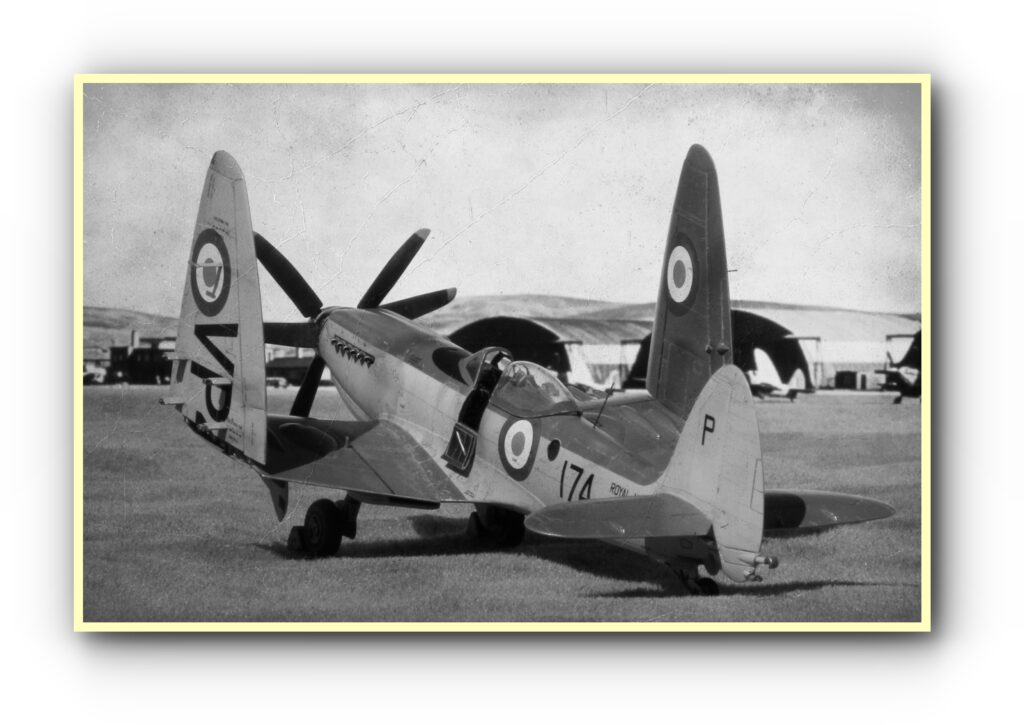 Supermarine Seafire FR.47 800 Royal Naval Air Squadron, Fleet Air Arm, around 1949. Airfix 1/48th scale.