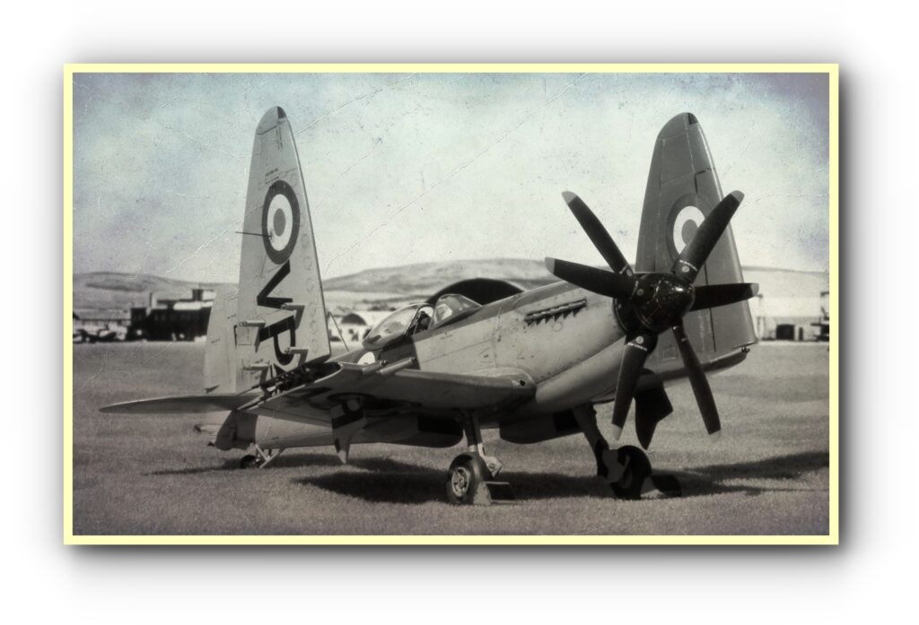 Supermarine Seafire FR.47 800 Royal Naval Air Squadron, Fleet Air Arm, around 1949. Airfix 1/48th scale.